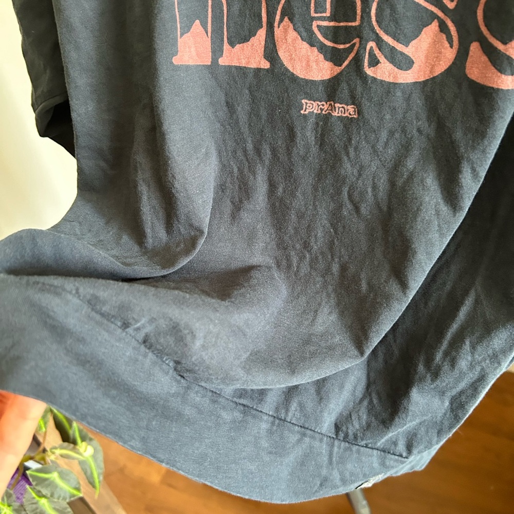 Prana Kindness long sleeve in EUC - Picture 7 of 7